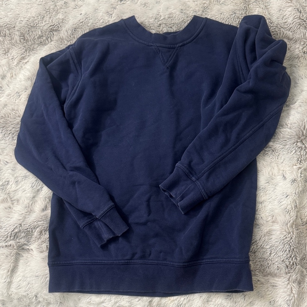 Lululemon navy crew neck sweatshirt size 6